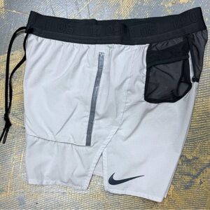 Nike Tech Pack 6” Shorts BV5689-094 Medium  Light Grey Running Flex